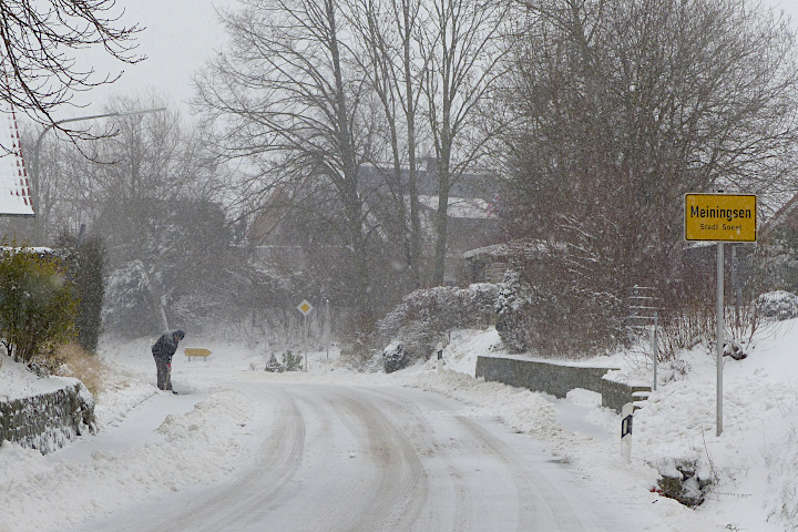 Schnee in Meiningsen