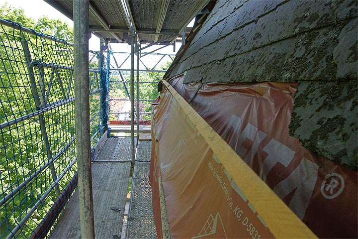 Der Turm von St. Matthias wird erneuert