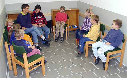 melden wie in der Schule? Na sieh mal einer an!